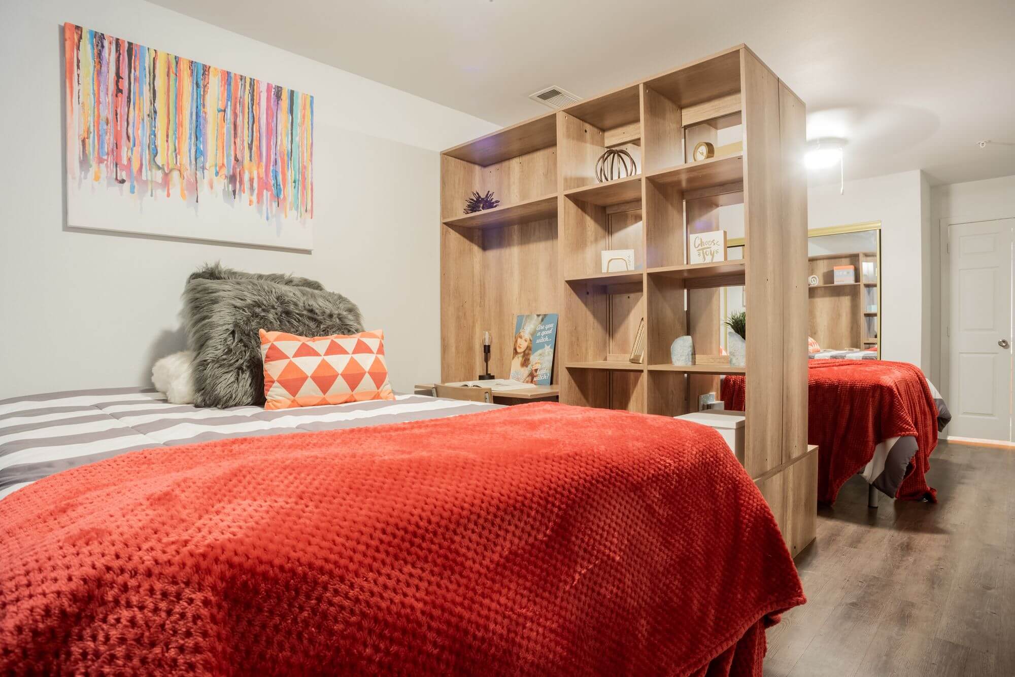 sparq-on-rio-apartments-near-ut-austin-bedroom